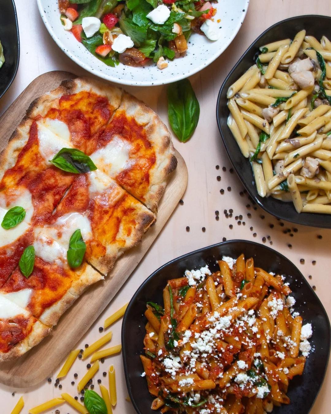 Pasta with rich sauce